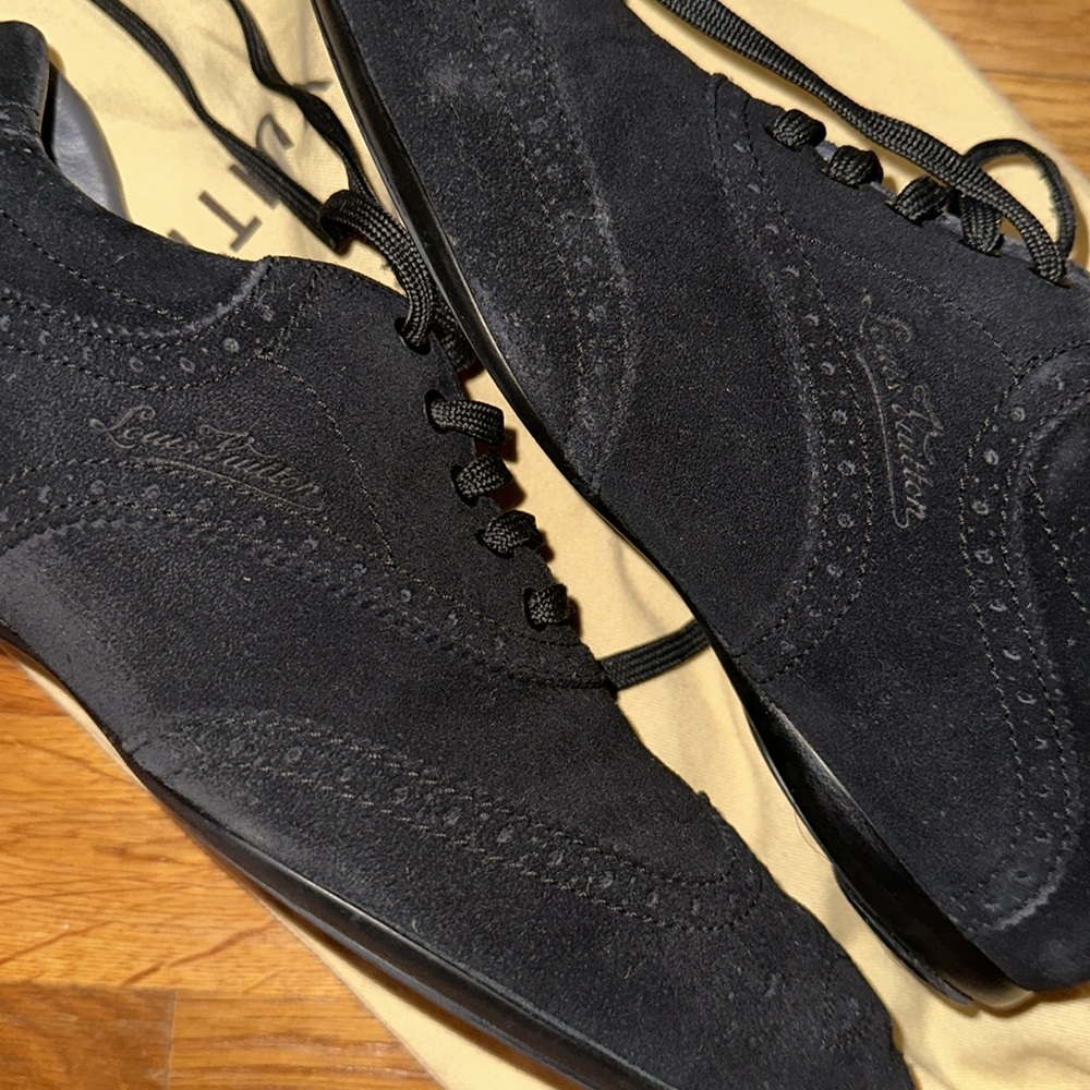 Louis Vuitton - Casual Sneaker Shoe - Men’s Size 7.5 (US) - Dark Navy